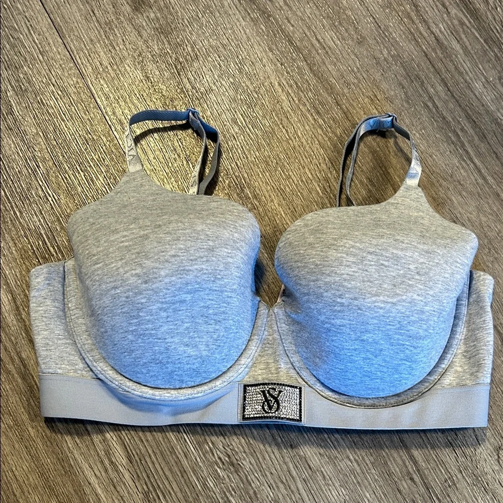 Victoria’s Secret 38D T-Shirt Bra Gray Sparkle VS Logo Lightly Lined - Picture 1 of 8